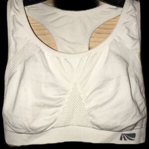 Marika Sports Bra‎